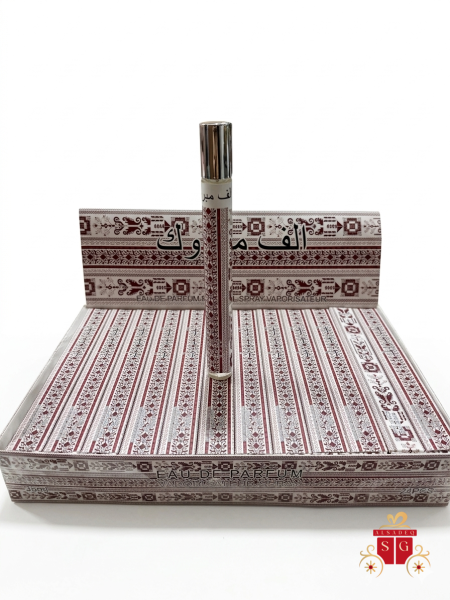 تراث احمر وبني