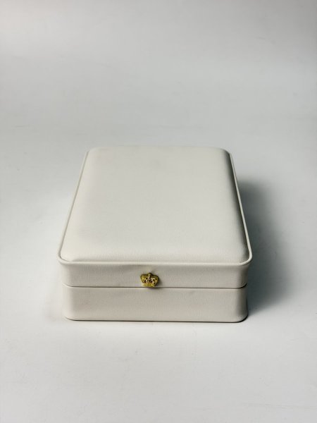 علبة اكسسوارات مخمل مميزة حجم 15*10