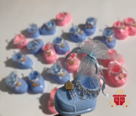 توزيعة بيبي حذاء طفل