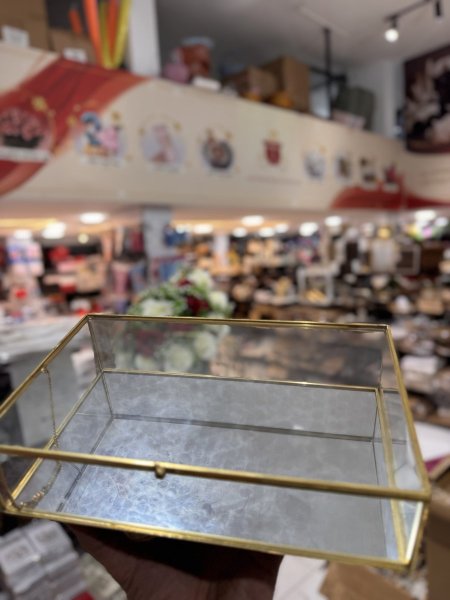 صندوق مهر زجاج