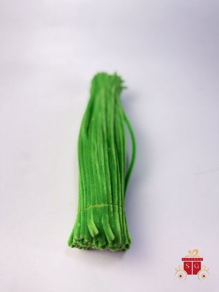 اخضر فاتح