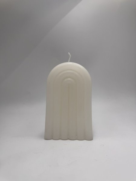 شمعة شمعدان للتوزيعات