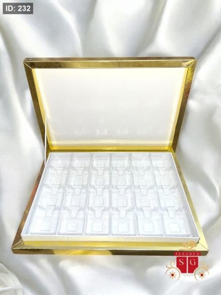 صندوق شوكولاته توزيعات