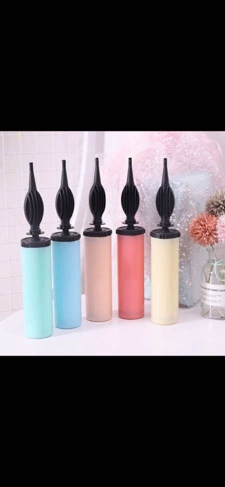 منفاخ بلالين يدوي