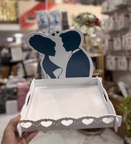 صينية توزيعات اعراس شكل عروس وعريس