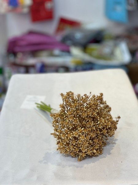 ورد صناعي بلاستيك باقات