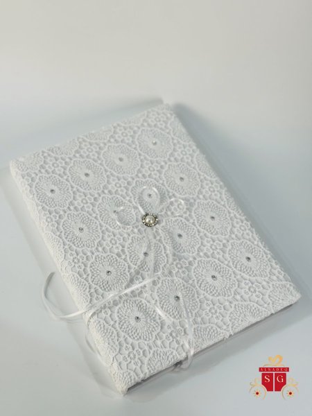 كتاب عقد القران مخمل ابيض مميز جدا حجم 30*20 سم