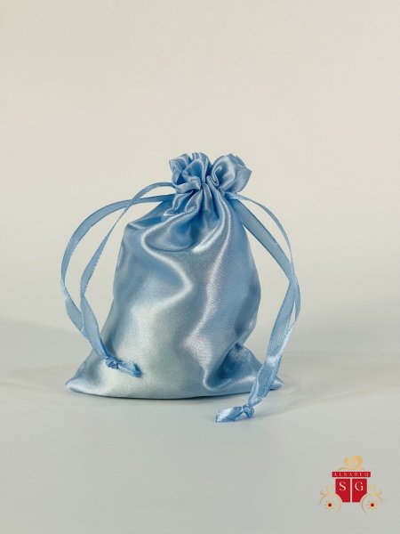 اكياس توزيعات ستان سادة مميز دزينة 12 حبة