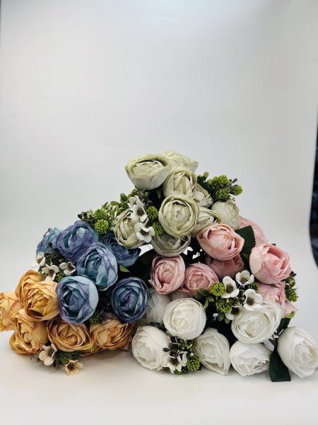 ورد جوري مسكر حبة كبيرة مع نوار ابيض وخضار ضمة 10وردات