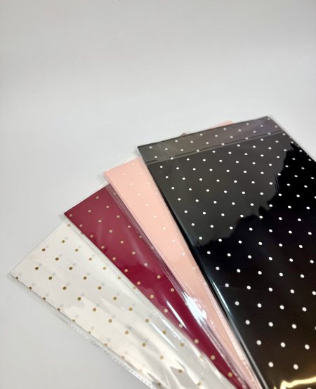 ورق تغليف باقات منقط الوان مميز